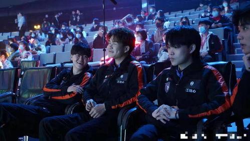 久诚首秀直播爆料视频下载,精彩瞬间与幕后故事大盘点 第3张 久诚首秀直播爆料视频下载,精彩瞬间与幕后故事大盘点 第3张